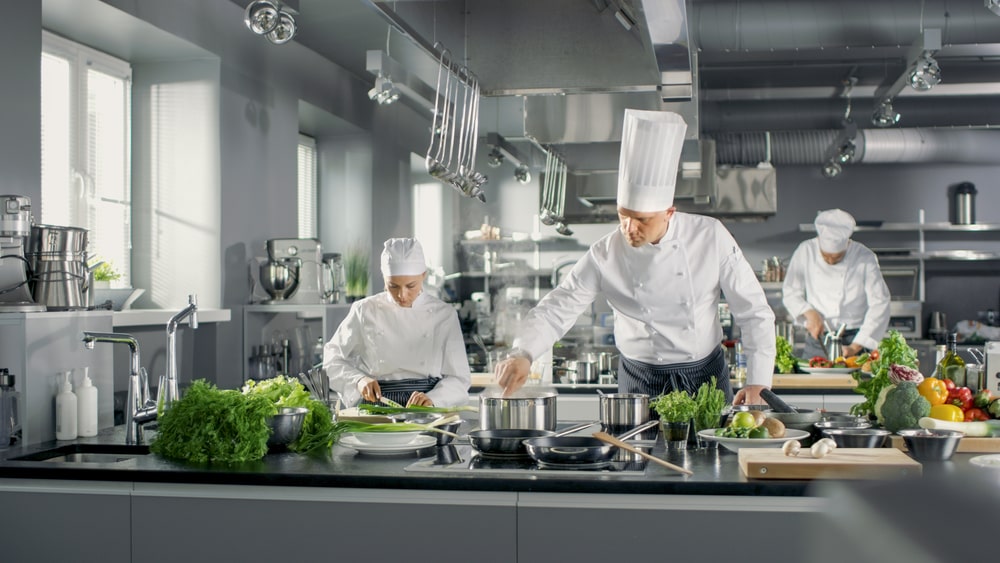 Comment trouver le bon chef cuisinier pour votre restaurant ?